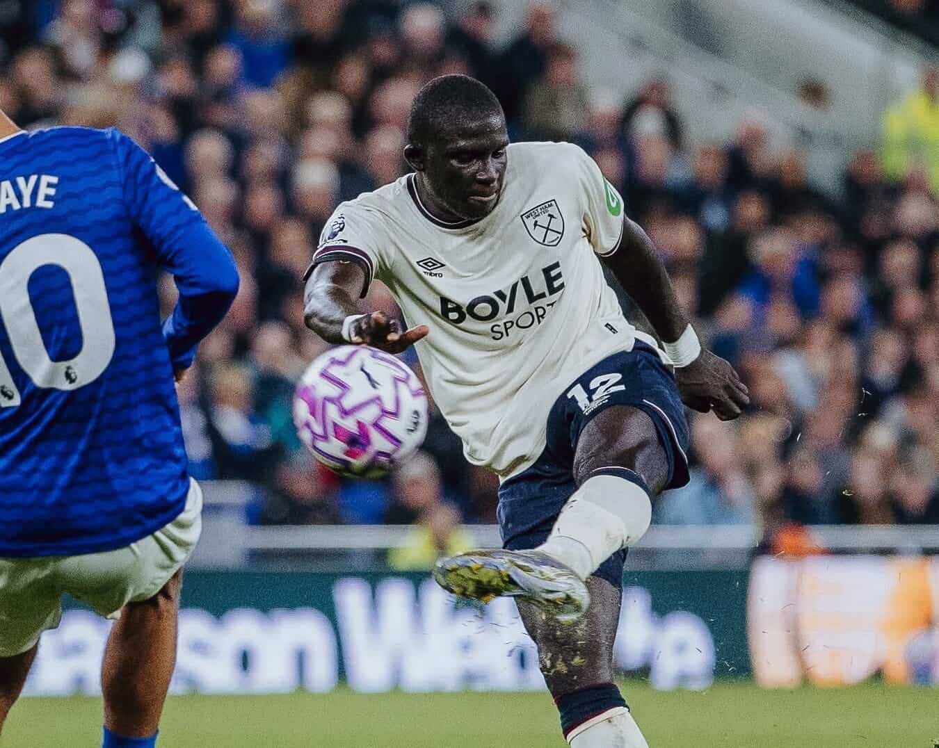 West Ham / « Fantastique », « exceptionnel », « précis » : El Hadji Malick Diouf impressionne tout le monde en Angleterre - wiwsport West Ham / « Fantastique », « exceptionnel », « précis » : El Hadji Malick Diouf impressionne tout le monde en Angleterre - wiwsport