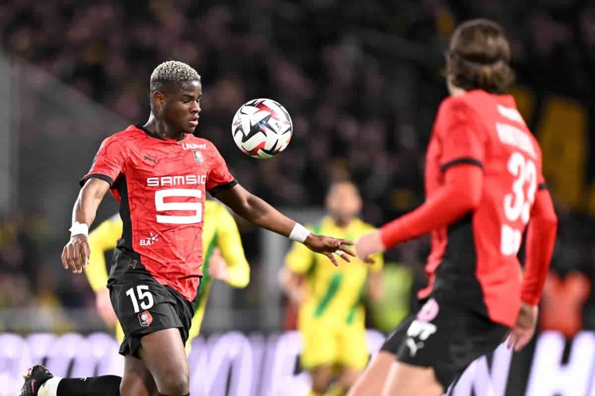 Mercato : Mikayil Faye passe sa visite médicale avec la Cremonese - wiwsport Mercato : Mikayil Faye passe sa visite médicale avec la Cremonese - wiwsport