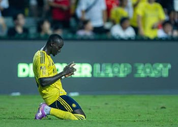 HONG KONG, CHINA - AUGUST 19: Sadio Mane of Al-Nassr celebrates after scoring his goal  during to the Saudi Super Cup semi final between Al-Nassr and Al-Ittihad at Hong Kong Stadium on August 19, 2025 in Hong Kong, China. (Photo by Yu Chun Christopher Wong/Eurasia Sport Images/Getty Images)
