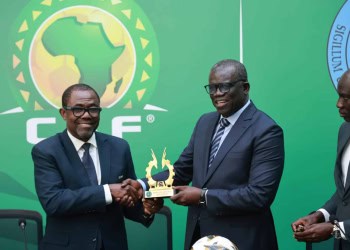 L’Université Cheikh Anta Diop et la CAF s’allient pour professionnaliser le football africain ! - wiwsport