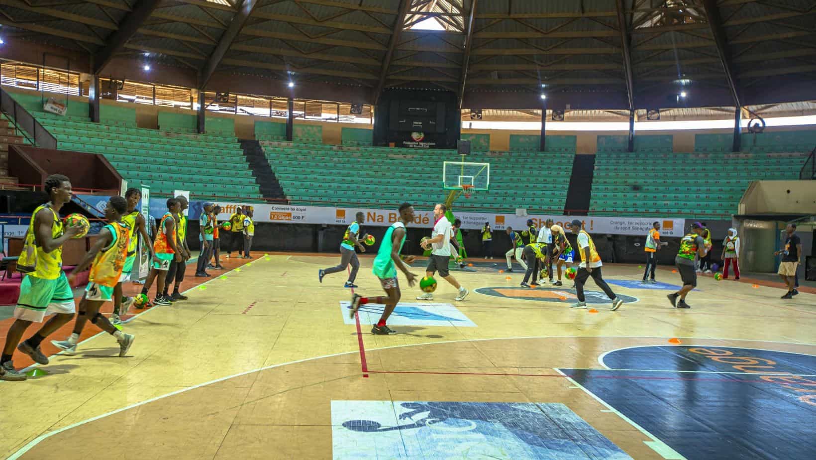 La Fédération Sénégalaise du Sport Scolaire : Formation d'encadreurs au coaching avec "Basket Aventures" - wiwsport