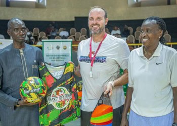 Basket Aventures dote la Fédération Sénégalaise du Sport Scolaire de matériels de basketball - wiwsport