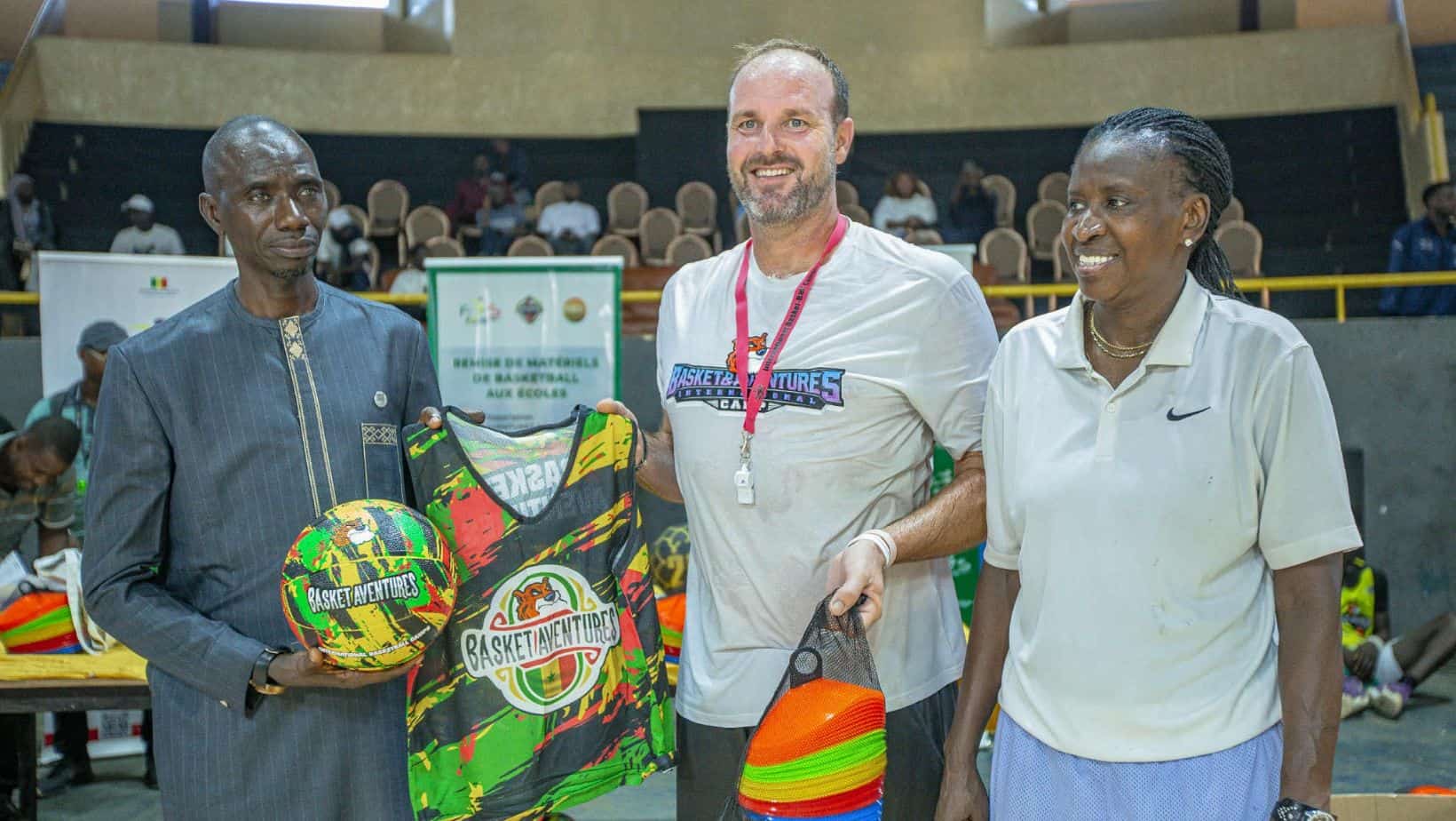 Basket Aventures dote la Fédération Sénégalaise du Sport Scolaire de matériels de basketball - wiwsport