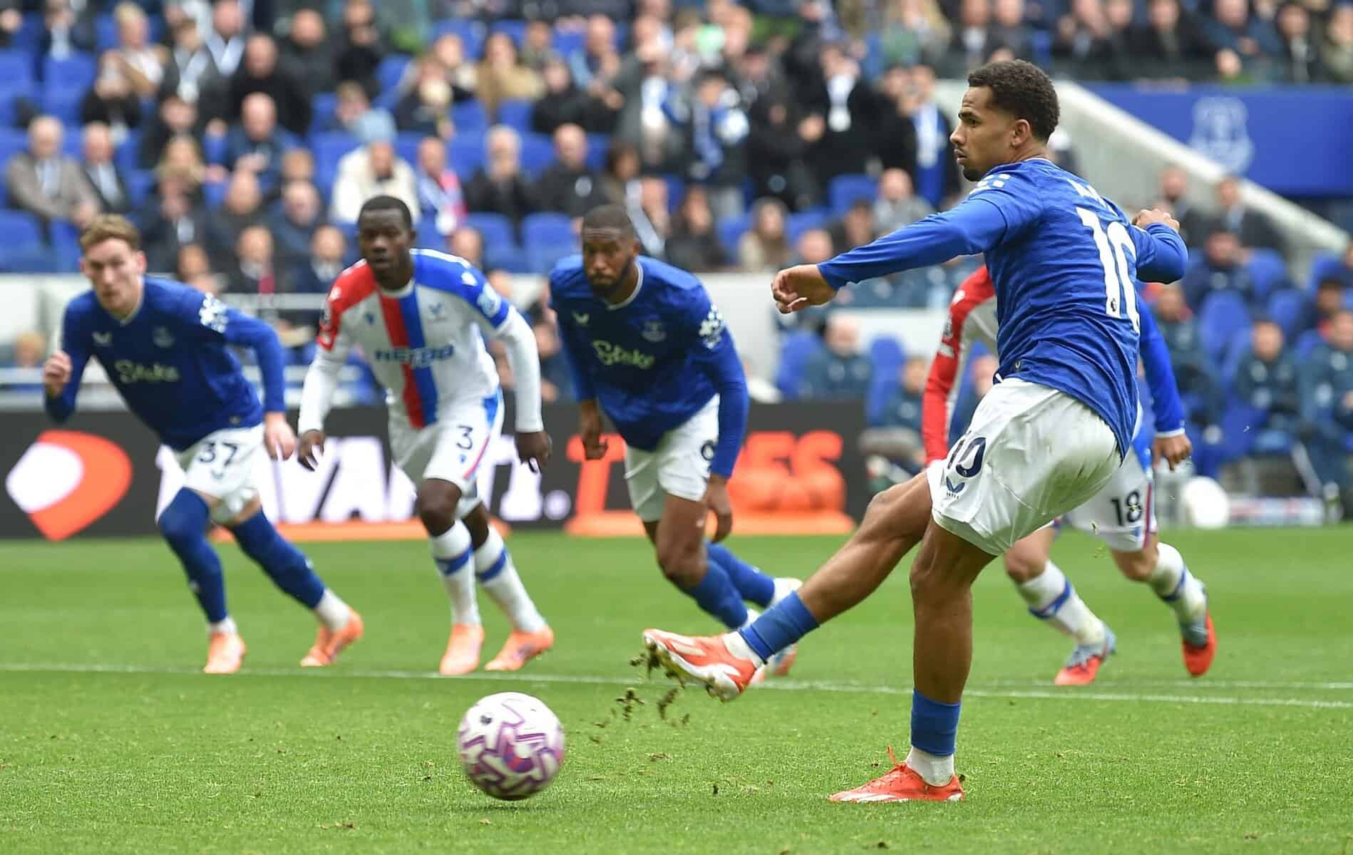 Premier League : Iliman Ndiaye buteur, Everton renverse Crystal Palace (2-1) - wiwsport Premier League : Iliman Ndiaye buteur, Everton renverse Crystal Palace (2-1) - wiwsport