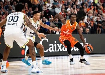 VALENCIA, SPAIN - OCTOBER 28: Brancou Badio, #0 of Valencia Basket in action during the EuroLeague Regular Season Round 7 match between Valencia Basket and Fenerbahce Beko Istanbul at Roig Arena on October 28, 2025 in Valencia, Spain. (Photo by JM Casares/Euroleague Basketball via Getty Images)