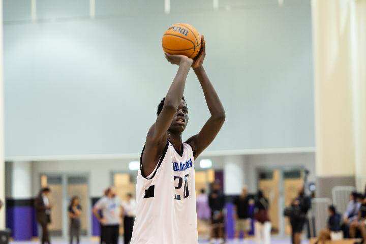 De Kaolack à la NBA Academy - Mbacké Niane a refusé le basket… avant d’en devenir l’un des plus grands espoirs ! - wiwsport