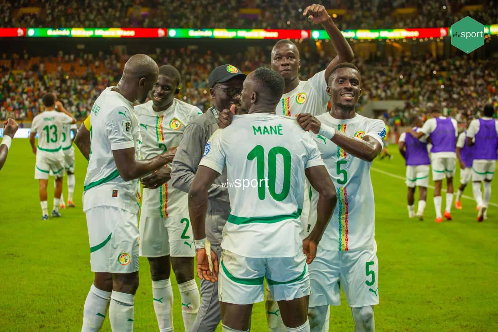 Découvrez le nouveau maillot domicile Puma des Lions pour la Coupe du monde 2026 (photos) - wiwsport