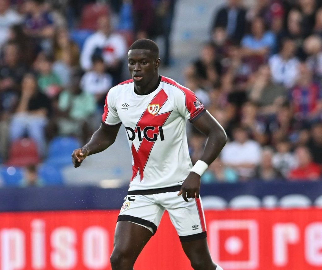 LaLiga : Le Rayo Vallecano corrige Levante avec une excellente première de Nobel Mendy - wiwsport LaLiga : Le Rayo Vallecano corrige Levante avec une excellente première de Nobel Mendy - wiwsport