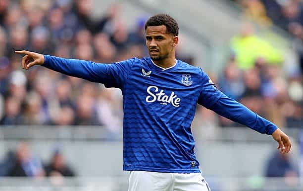 Mercato : Liverpool garde un œil attentif sur Iliman Ndiaye