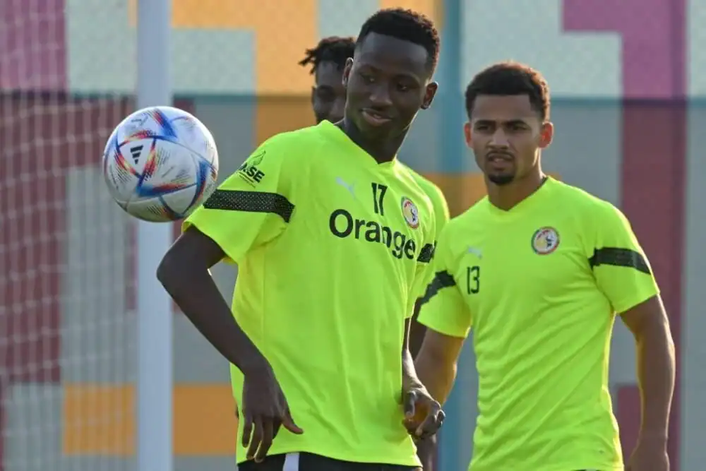 CAF Awards 2025 : Iliman Ndiaye et Pape Matar Sarr écartés, Salah, Hakimi et Osimhen finaliste pour le Ballon d'Or Africain de l’année - wiwsport CAF Awards 2025 : Iliman Ndiaye et Pape Matar Sarr écartés, Salah, Hakimi et Osimhen finaliste pour le Ballon d'Or Africain de l’année - wiwsport