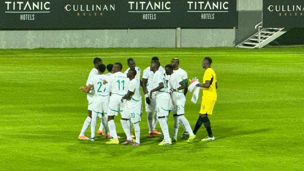 Equipe Nationale : Le Sénégal pulvérise le Kenya (8-0) et signe la plus large victoire de son histoire - wiwsport Equipe Nationale : Le Sénégal pulvérise le Kenya (8-0) et signe la plus large victoire de son histoire - wiwsport