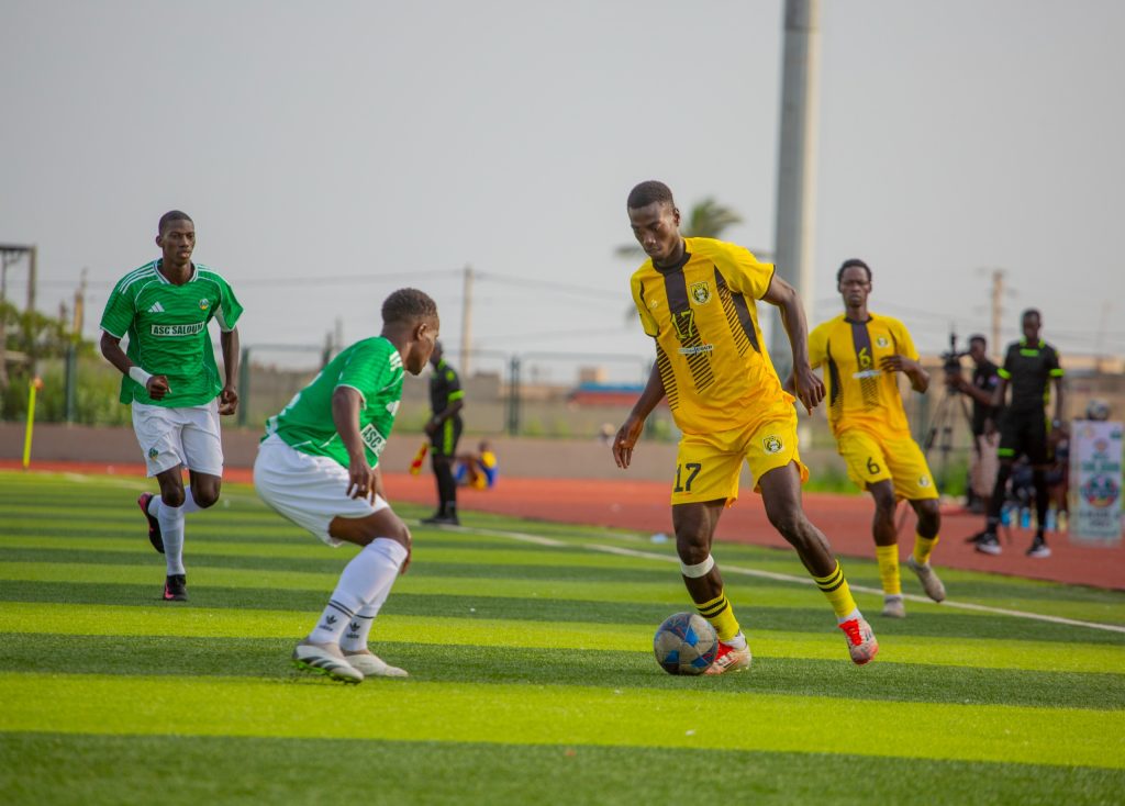 Ligue 2 (4e journée) : Le DUC concède le nul face à l’ASC Saloum (0-0) et rate le podium ! - wiwsport Ligue 2 (4e journée) : Le DUC concède le nul face à l’ASC Saloum (0-0) et rate le podium ! - wiwsport