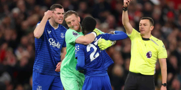 Premier League : Everton a fait appel au carton rouge d&rsquo;Idrissa Gueye… sans réussite