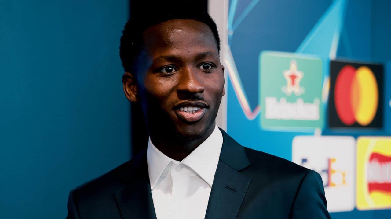 Ligue des Champions - Tottenham : Pape Matar Sarr titulaire face à Copenhague ! - wiwsport Ligue des Champions - Tottenham : Pape Matar Sarr titulaire face à Copenhague ! - wiwsport