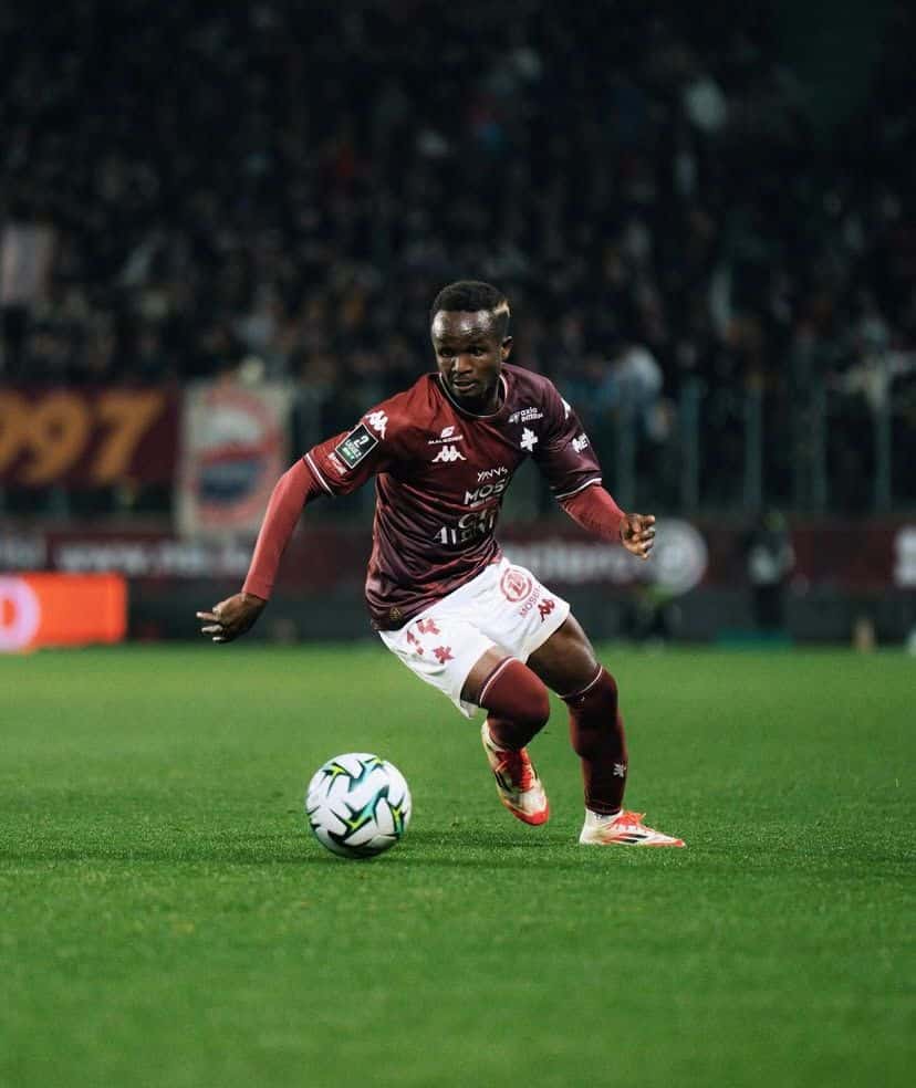 Mercato : Cheikh Sabaly dans le viseur de Southampton et d'autres clubs anglais - wiwsport Mercato : Cheikh Sabaly dans le viseur de Southampton et d'autres clubs anglais - wiwsport