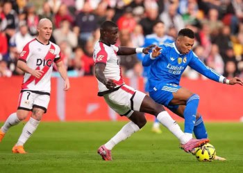 « La vérité est qu'il a un niveau très haut » : Les mots forts d'Iñigo Pérez sur Nobel Mendy, brillant avec le Rayo Vallecano contre le Real Madrid - wiwsport