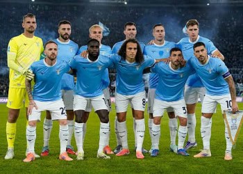 Lazio players pose for a team picture during the Serie A 2025/2026 football match between SS Lazio and Juventus FC at Stadio Olimpico. Rome (Italy), October 26th, 2025 (Photo by Elianton/Mondadori Portfolio via Getty Images)