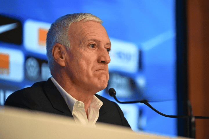 Foot : Didier Deschamps commente les choix de Mamadou Sarr et Ibrahim Mbaye de jouer pour le Sénégal, « Je ne prendrai pas quelqu'un pour le 'bloquer' » - wiwsport Foot : Didier Deschamps commente les choix de Mamadou Sarr et Ibrahim Mbaye de jouer pour le Sénégal, « Je ne prendrai pas quelqu'un pour le 'bloquer' » - wiwsport