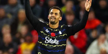 Everton : Jamie Carragher s&rsquo;extasie totalement devant le « fabuleux et brillant » Iliman Ndiaye