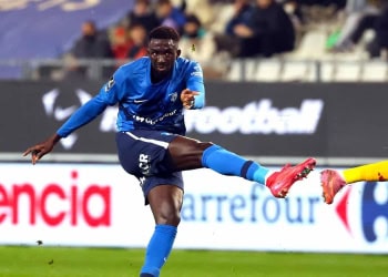 Grenoble : Samba Lélé Diba inscrit son premier but en pro contre Annecy en Coupe de France - wiwsport