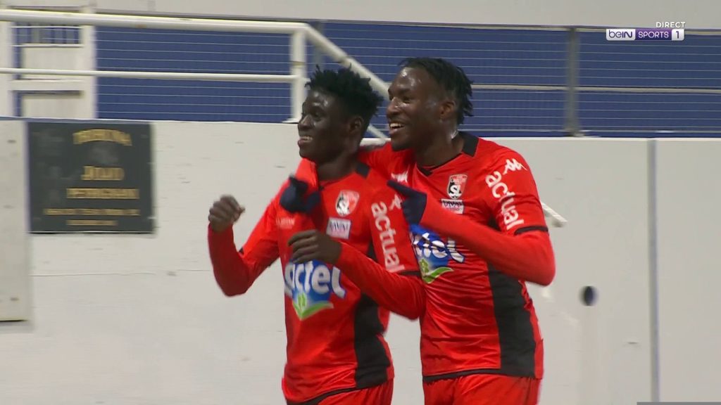 Ligue 2 : Joseph Layousse Samb inscrit son deuxième but avec Laval, précieux vainqueur de Bastia - wiwsport Ligue 2 : Joseph Layousse Samb inscrit son deuxième but avec Laval, précieux vainqueur de Bastia - wiwsport