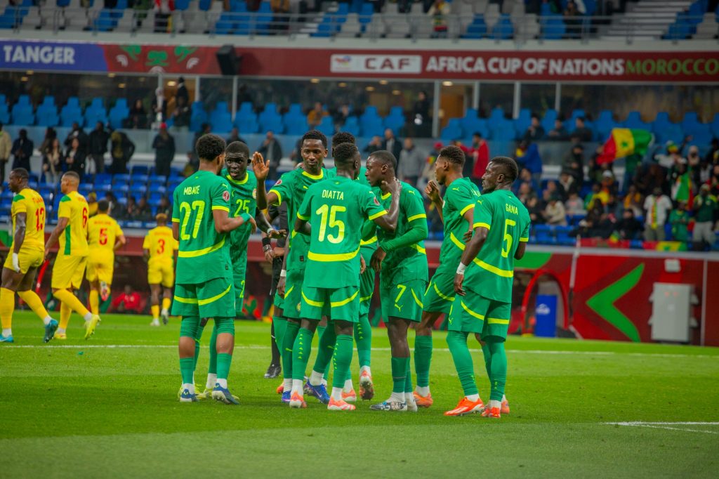 CAN 2025 : Le Sénégal surmonte l’exclusion de son capitaine et s’impose 3-0 face au Bénin pour terminer premier du groupe - wiwsport CAN 2025 : Le Sénégal surmonte l’exclusion de son capitaine et s’impose 3-0 face au Bénin pour terminer premier du groupe - wiwsport
