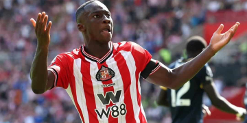 Premier League : Habib Diarra (Sunderland) débute sur le banc des remplaçants contre Brighton - wiwsport