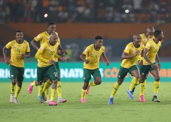 « Ça me surprend que les gens ne les mettent pas parmi les favoris de la CAN » : Pape Thiaw se méfie particulièrement de l'Afrique du Sud - wiwsport