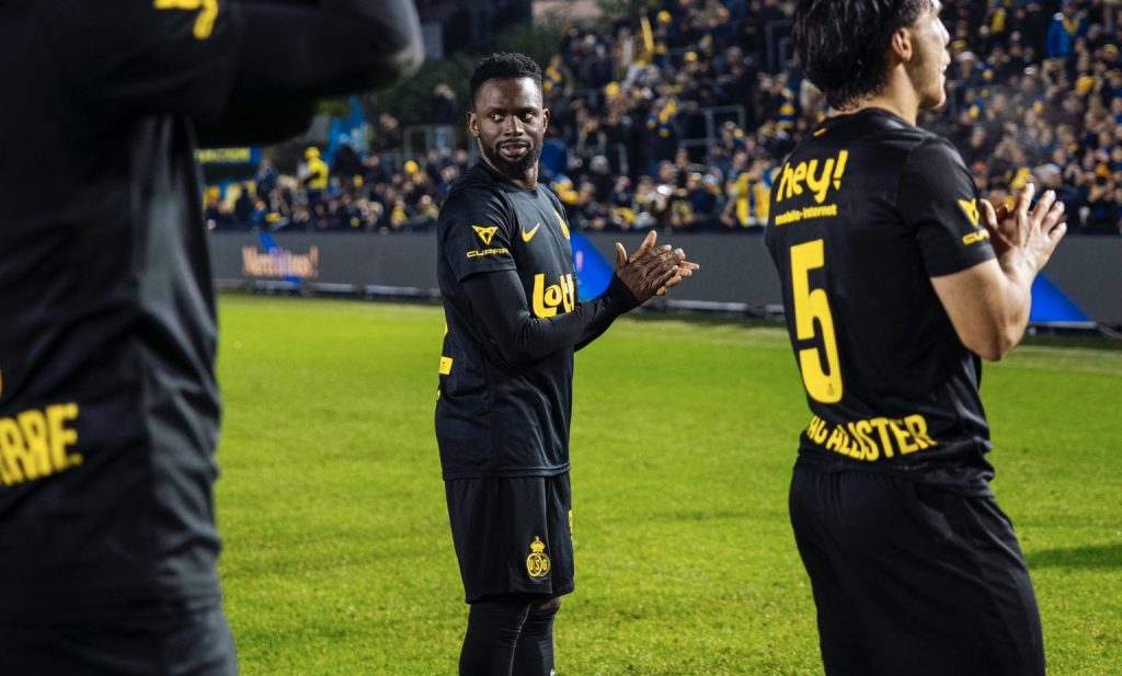 Jupiler Pro League : Ousseynou Niang passeur décisif lors de la victoire de l’Union Saint-Gilloise face à Zulte Waregem - wiwsport Jupiler Pro League : Ousseynou Niang passeur décisif lors de la victoire de l’Union Saint-Gilloise face à Zulte Waregem - wiwsport