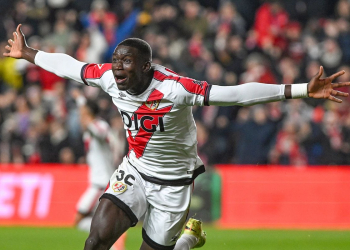 « Il a cette nonchalance qui le fait briller » : Au Rayo Vallecano, Nobel Mendy s'impose doucement mais sûrement - wiwsport