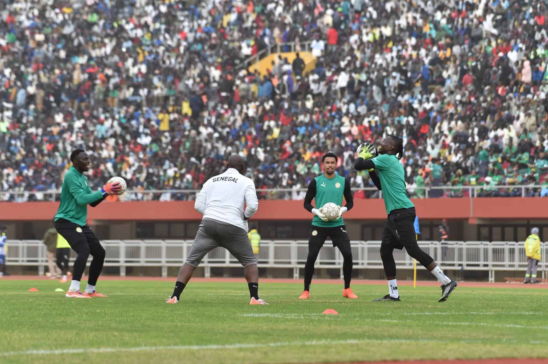 CAN 2025 : Revivez en images l’entraînement des Lions au Stade Léopold-Sédar-Senghor - wiwsport