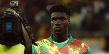 « C'est difficile à accepter mais j’espère que le trophée retournera au Sénégal avec nous » : Assane Diao réagit à son forfait à la CAN - wiwsport