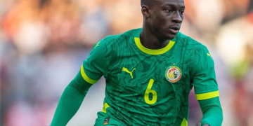 CAN 2025 : Habib Diarra suspendu en cas de finale, le règlement de la CAF frappe encore - wiwsport