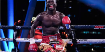 Boxe : Le KO viral du Sénégalais Touba Bamba Niang fait sensation en Argentine et sur les réseaux - wiwsport