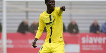 Villarreal : Alassane Diatta titulaire contre le Bayer Leverkusen pour ses grands débuts en Ligue des Champions - wiwsport