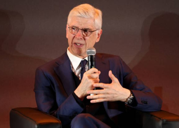LONDON, ENGLAND - MAY 03: Arsene Wenger speaks during a Premier League Hall of Fame event on May 03, 2023 in London, England. (Photo by Tom Dulat/Getty Images)