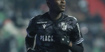 Foot : Alioune Ndoye envoie le Vitoria Guimarães en finale de la Coupe de la Ligue du Portugal avec un doublé contre le Sporting - wiwsport