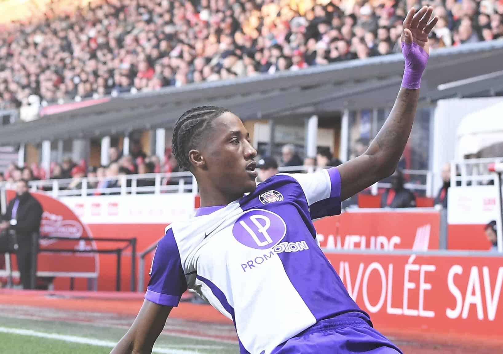 Ligue 1 : (vidéo) Regardez le premier but de Pape Demba Diop avec Toulouse !