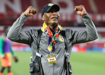 El Hadji Diouf sur le débat du « GOAT » du football sénégalais ? : « Il ne peut y avoir de comparaison possible entre Sadio Mané et moi car on n’est meilleur joueur que de son époque » - wiwsport