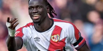 Mercato : Le Rayo Vallecano ouvre la porte au départ de Pathé Ciss après plusieurs jours de tension - wiwsport LaLiga : Le but de Pathé Ciss (Rayo Vallecano) face à Osasuna en vidéo