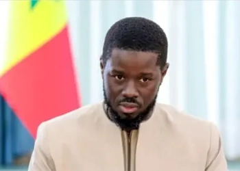 Diomaye Faye offre 3,5 milliards FCFA et 68.000 m2 de terrains aux champions d’Afrique - wiwsport