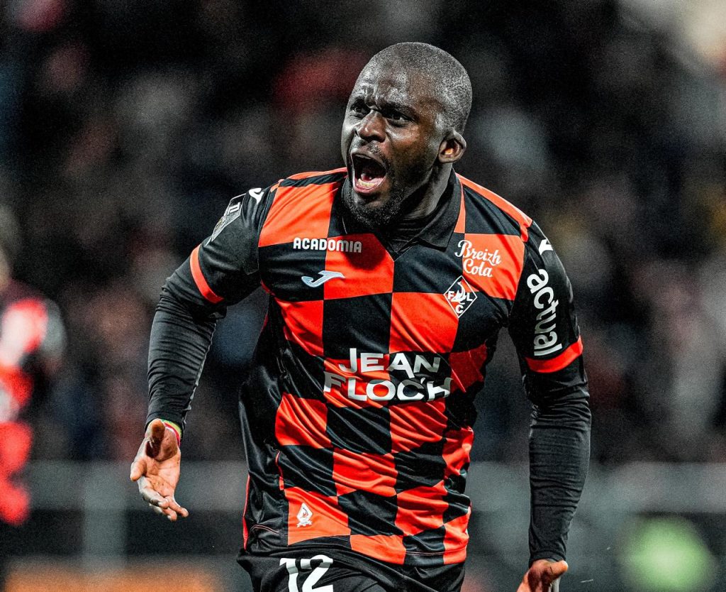 Ligue 1 : Le nouveau but de Bamba Dieng avec Lorient en vidéo - wiwsport Ligue 1 : Le nouveau but de Bamba Dieng avec Lorient en vidéo - wiwsport