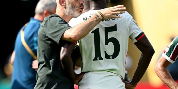 Angleterre : Chelsea se sépare d’Enzo Maresca - wiwsport