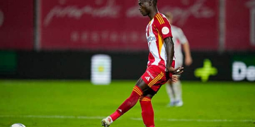 Mercato : Sidi Bane proche d'un départ de l'AVS Futebol pour Laval - wiwsport