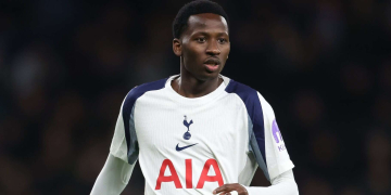Ligue des Champions : Pape Matar Sarr titulaire avec Tottenham contre Francfort - wiwsport