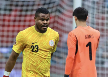 « Utilisez toutes mes serviettes que vous avez prises pour essuyer vos larmes » : Le troll hilarant du gardien du Nigeria au Maroc - wiwsport
