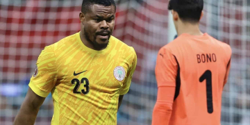 « Utilisez toutes mes serviettes que vous avez prises pour essuyer vos larmes » : Le troll hilarant du gardien du Nigeria au Maroc - wiwsport