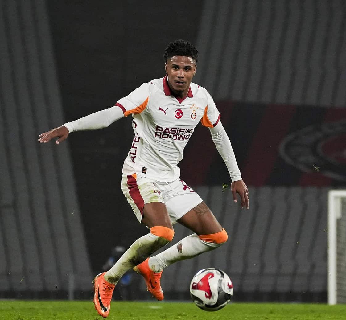 Ligue des Champions : Ismail Jakobs titulaire avec Galatasaray contre Manchester City