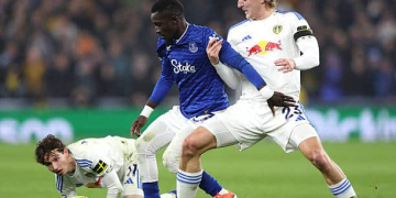 Premier League : Everton s'en sort avec le nul face à Leeds United, Idrissa Gueye passeur décisif - wiwsport