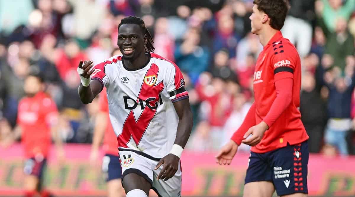Rayo Vallecano : « Un joueur respecté par tous ses coéquipiers », L’entraîneur Iñigo Pérez salue le professionnalisme de Pathé Ciss - wiwsport Rayo Vallecano : « Un joueur respecté par tous ses coéquipiers », L’entraîneur Iñigo Pérez salue le professionnalisme de Pathé Ciss - wiwsport